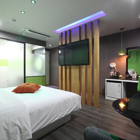 Hotel Well ปูซาน ภายนอก รูปภาพ