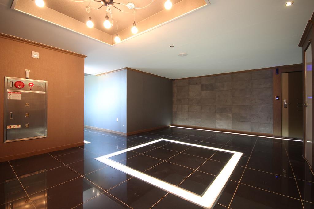 Hotel Well ปูซาน ภายนอก รูปภาพ